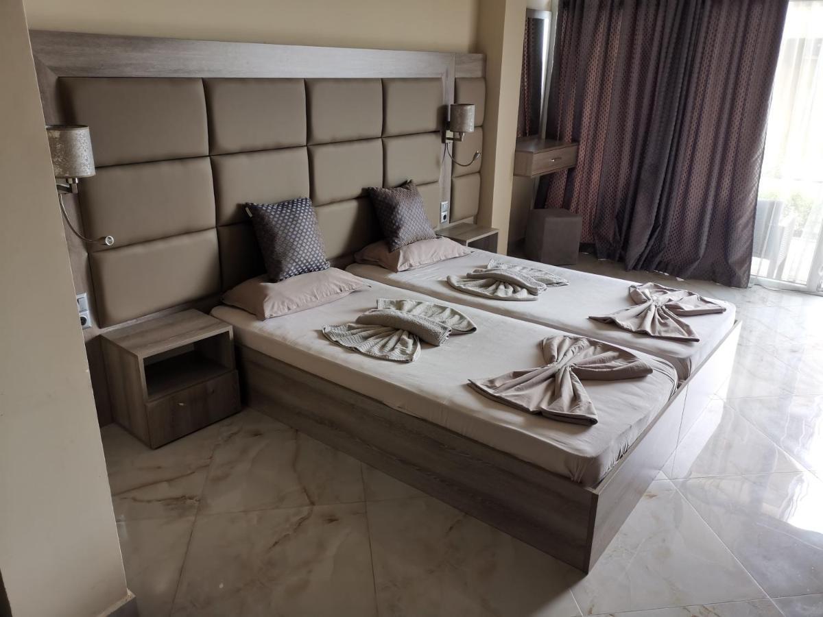Miraggio Holiday Apartments Pomorie Bagian luar foto