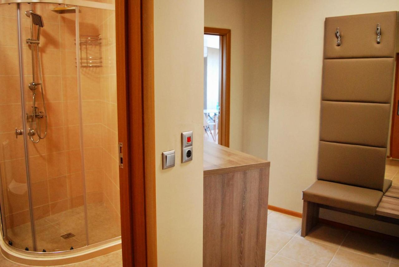 Miraggio Holiday Apartments Pomorie Bagian luar foto